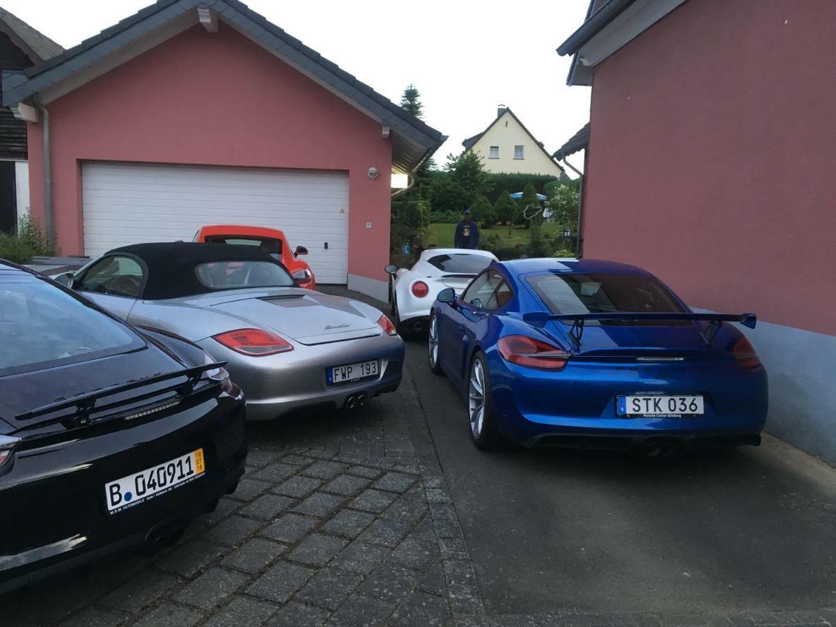 The Place After The Race B&B Mullenbach Bagian luar foto